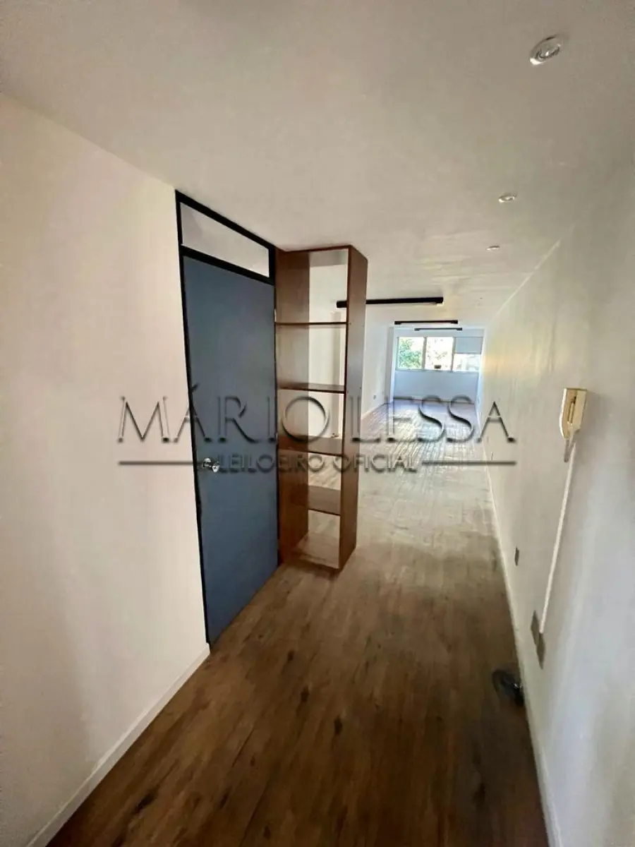 LOTE 004 - Desocupada - Sala 38m² no MENINO DEUS