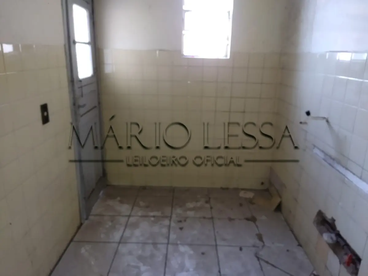 LOTE 003 - Apart. térreo, desocupado Pq Maias