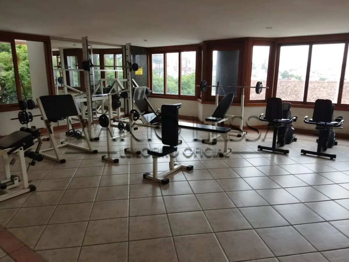 LOTE 006 - 500m² e cinco vagas na R Dona Laura