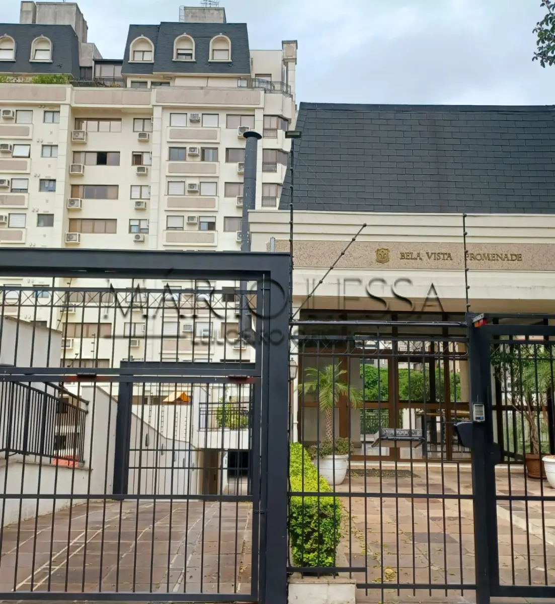 LOTE 001 - Apart. R Mariland, 1528 + duas vagas