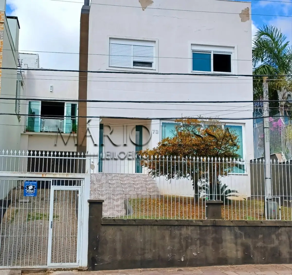 LOTE 001 - Belo sobrado na Rua Domingos Martins, 73. Cristo Redentor