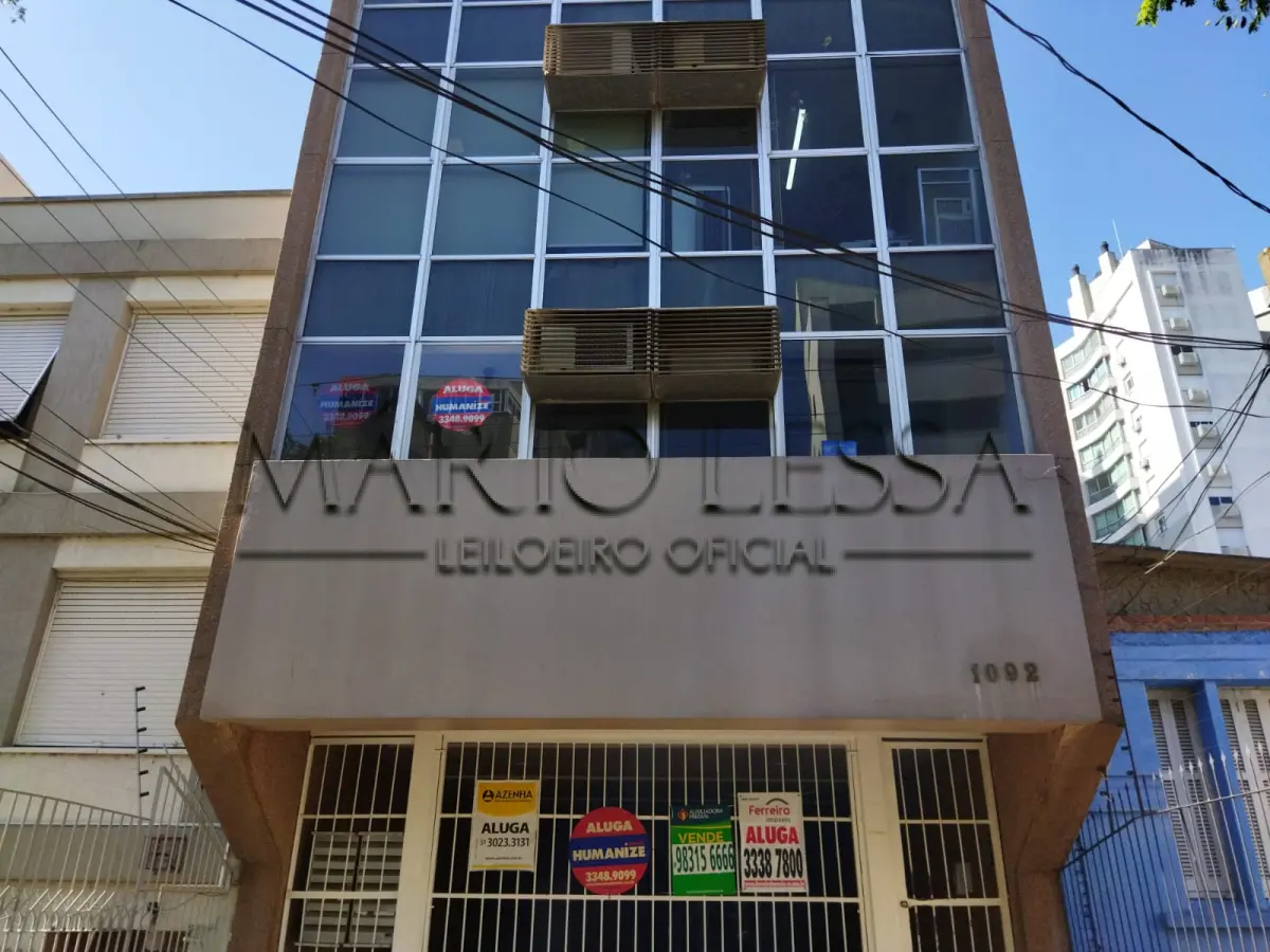 LOTE 002 - Sala na R Visconde do Herval, prox Av. Érico Veríssimo