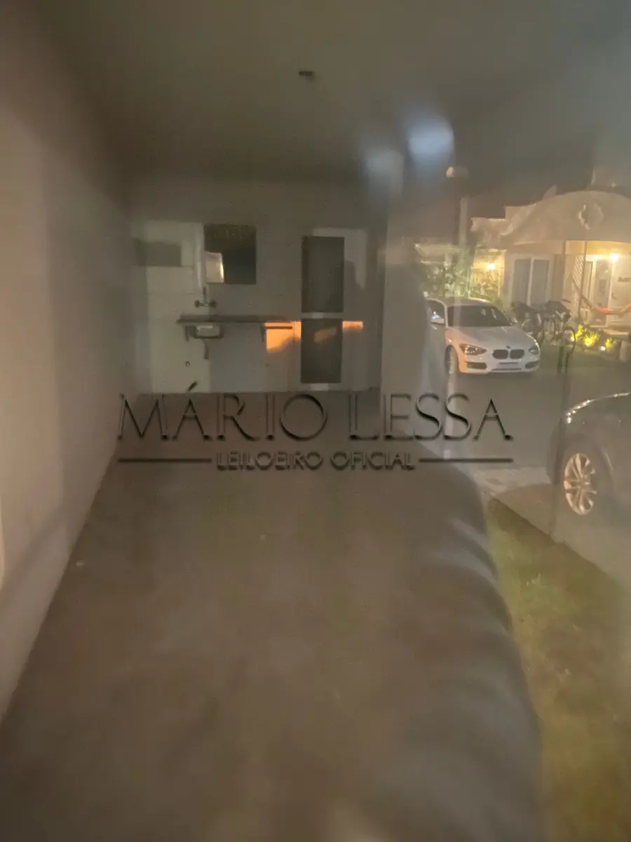 LOTE 001 - Casa em condomínio em Xangri-la.