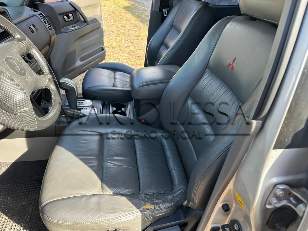 LOTE 004 - MMC PAJERO FULL 2003 DIESEL AUT. 4x4