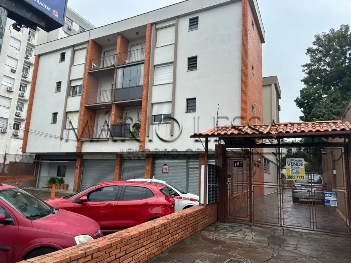 LOTE 005 - Apartamento na Av. Carlos Barbosa com 69m²