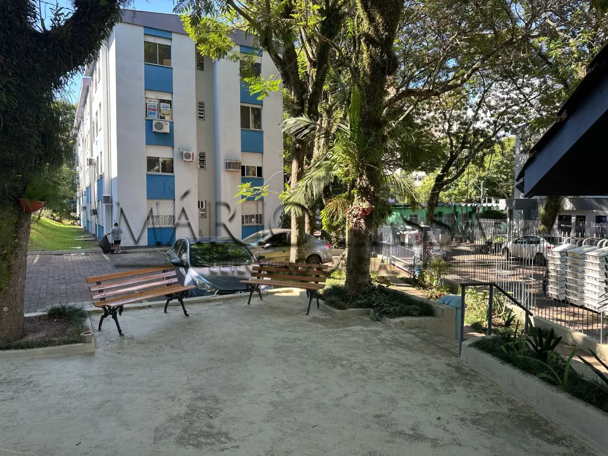 LOTE 002 - Ap. Térreo 47m², na Av. Campos Velho, perto Av. Icaraí