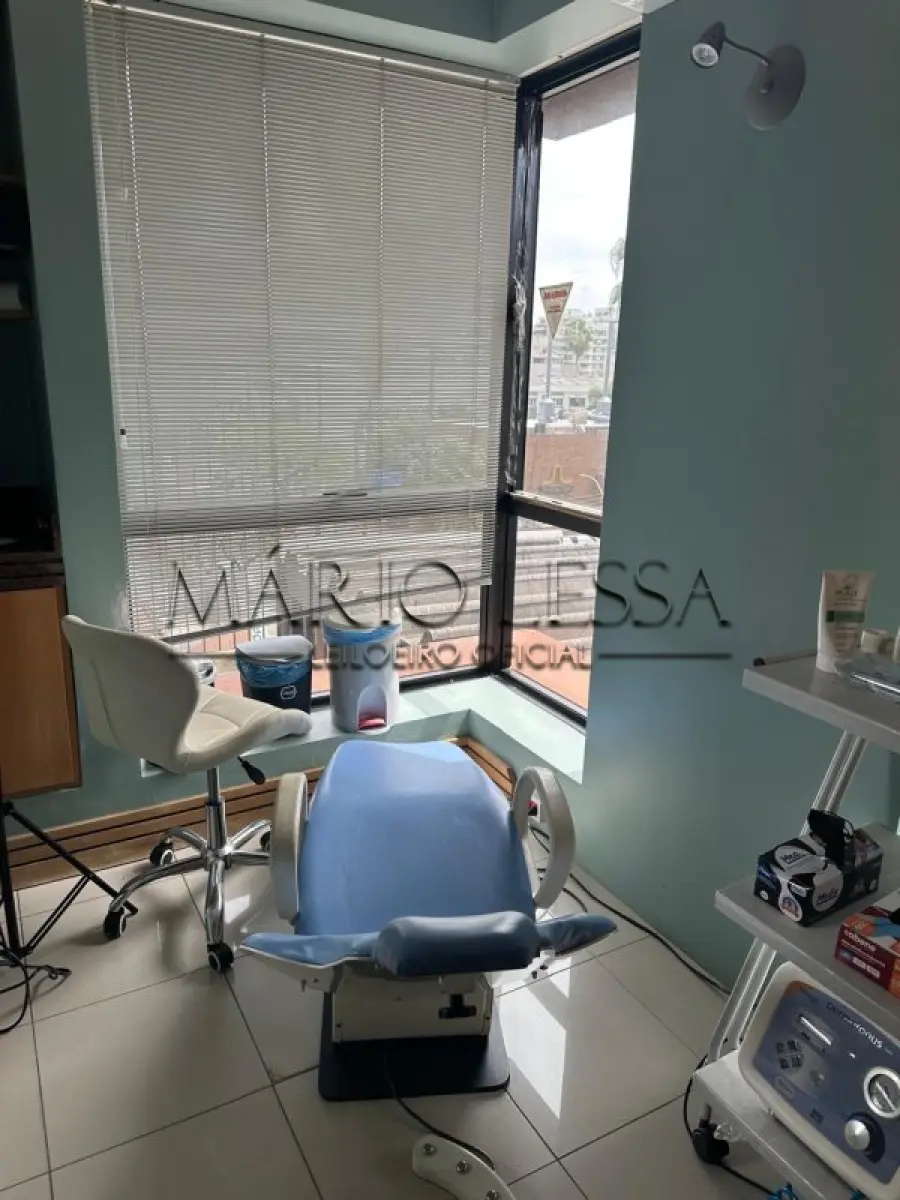 LOTE 001 - Conjunto pronto para clínica médica ou estética