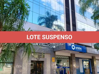 LOTE 004 - Sala 58m² e vaga na Carlos Gomes. Ed. Antares