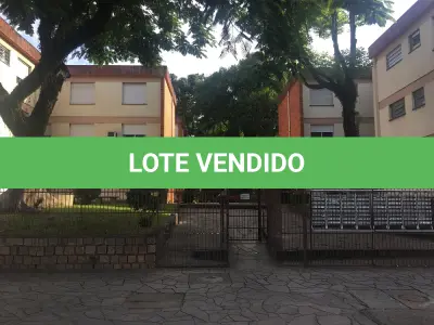 LOTE 002 - Apart. e vaga na  Av. Francisco Massena Vieira