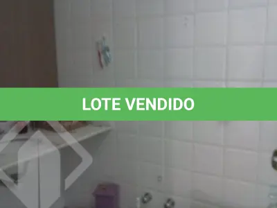 LOTE 001 - Linda casa em Condomínio. Bairro Tristeza