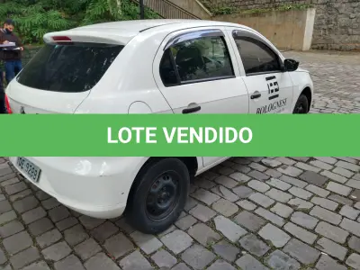 LOTE 01 - VW GOL, 4 portas modelo 2010, básico