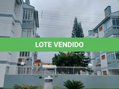 LOTE 001 - Apartamento  e vaga em Capão Novo