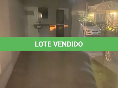 LOTE 001 - Casa em condomínio em Xangri-la.