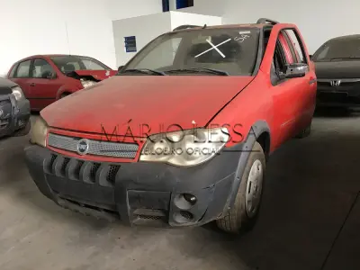 LOTE 013 - FIAT STRADA 2006
