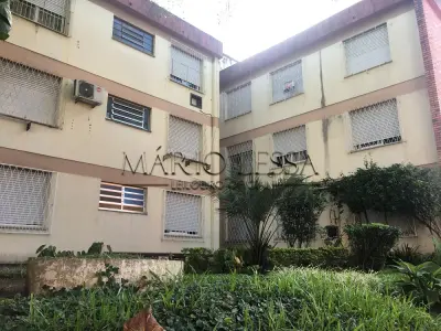 LOTE 004 - Apart. e vaga na  Av. Francisco Massena Vieira