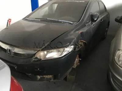 LOTE 012 - HONDA CIVIC 2010