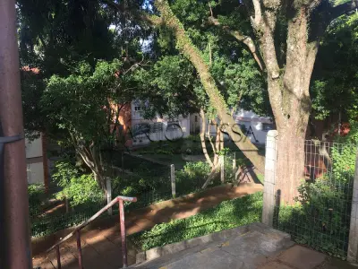 LOTE 004 - Apart. e vaga na  Av. Francisco Massena Vieira