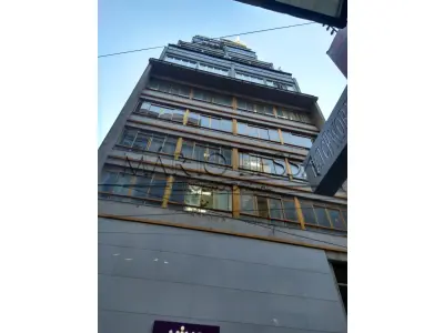 LOTE 001 - Andar com 296m² na R Uruguai - Centro Histórico