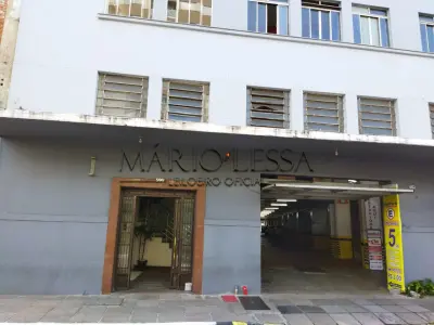 LOTE 001 - Sala de 64m² na Av. Júlio de Castilhos