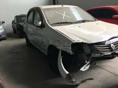 LOTE 010 - RENAULT LOGAN 2011