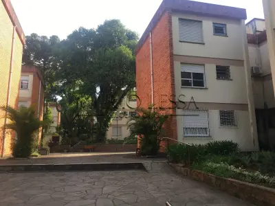 LOTE 004 - Apart. e vaga na  Av. Francisco Massena Vieira