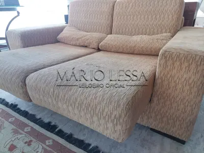 LOTE 003 - Sofá cama 2 lugares