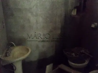 LOTE 006 - 500m² e cinco vagas na R Dona Laura