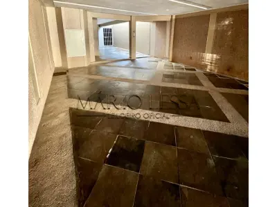 LOTE 004 - Desocupada - Sala 38m² no MENINO DEUS