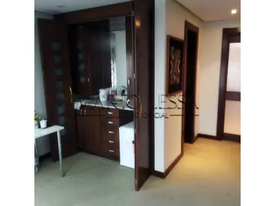 LOTE 001 - Sala 706, na Av Carlos Gomes esq Nilo Peçanha