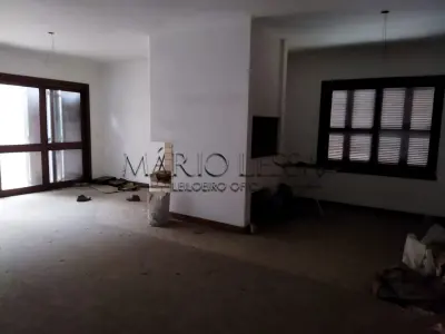 LOTE 006 - 500m² e cinco vagas na R Dona Laura
