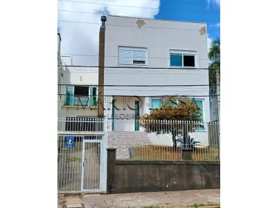 LOTE 001 - Belo sobrado na Rua Domingos Martins, 73. Cristo Redentor