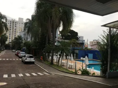 LOTE 002 - Apartamento e vaga na Rua João Wallig