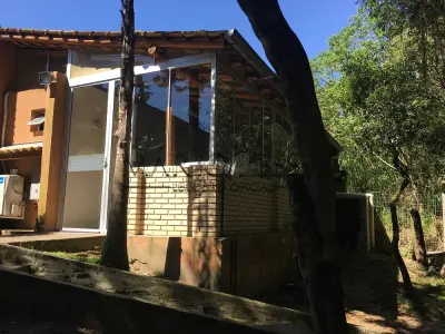 LOTE  - Casa em Condomínio na Ary Tarragô