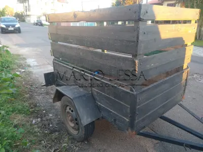 LOTE 004 - Reboque PIKO Cap. 300kg