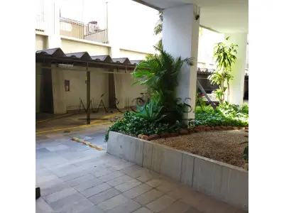 LOTE 005 - Ap. 96m² na Rua Felipe Camarão