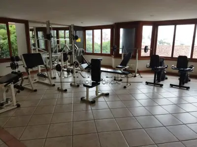LOTE 006 - 500m² e cinco vagas na R Dona Laura