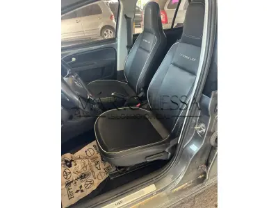LOTE 001 - VW UP CROSS 1.0 2018