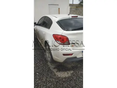 LOTE 005 - GM CRUZE LT HB 2015