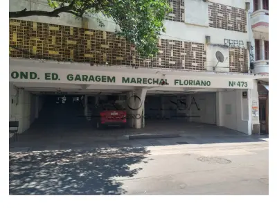 LOTE 002 - Vaga na R Marechal Floriano 473