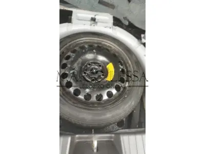 LOTE 005 - GM CRUZE LT HB 2015