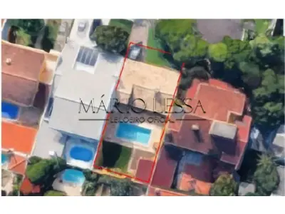 LOTE 003 - Terreno 300m² em Condomínio na Av. Juca Batista