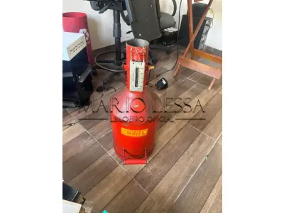 LOTE 001 - Equipamentos e produtos para Postos de Combustível