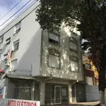 LOTE 001 - Apartamento com vaga na Av. Saturnino de Brito