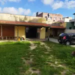 LOTE 006 - OSÓRIO. Terreno com casa no Bairro Albatroz.