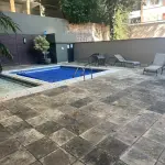 LOTE 001 - Cobertura 220m² na R Pedro Ivo, desocupado