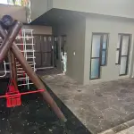 LOTE 001 - Cobertura 220m² na R Pedro Ivo, desocupado